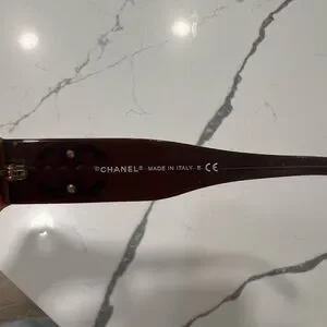 Vintage Chanel 5102 Brown Tortoise Sunglasses w/ Crystal CC Logo CHANEL | Accessories | Vintage Chanel 52 Brown Tortoise  main image 4